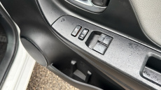 Toyota Yaris 1.5 Hybrid Icon Tech 5dr CVT Hybrid Hatchback